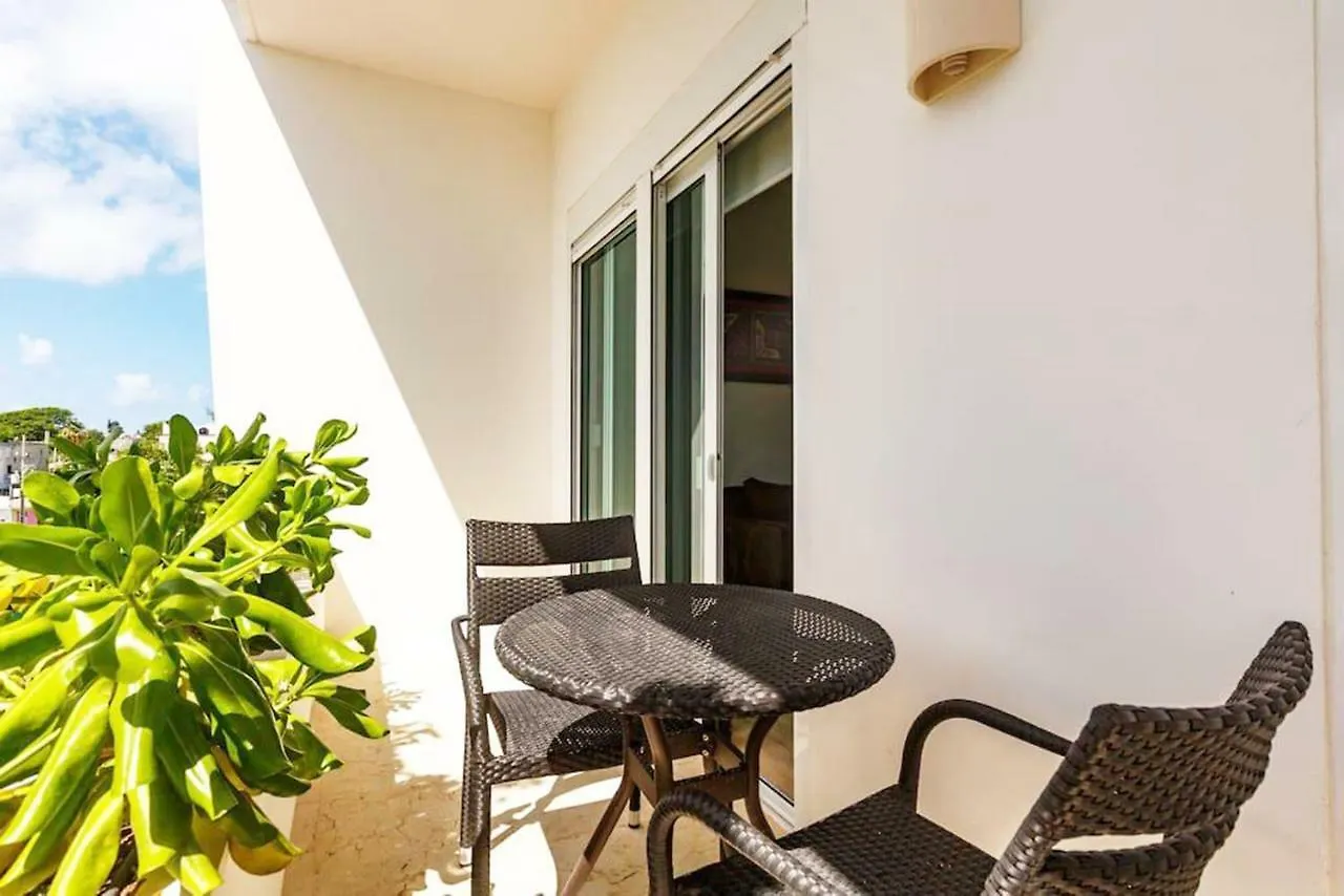 Papaya 15 Apartments Playa del Carmen Mexico